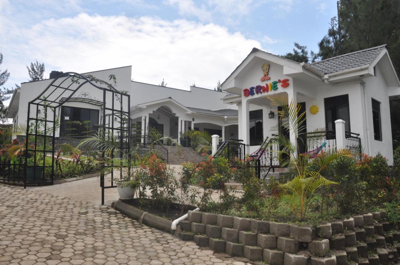 Home Bliss Hotel- Fort Portal Uganda Esterno foto